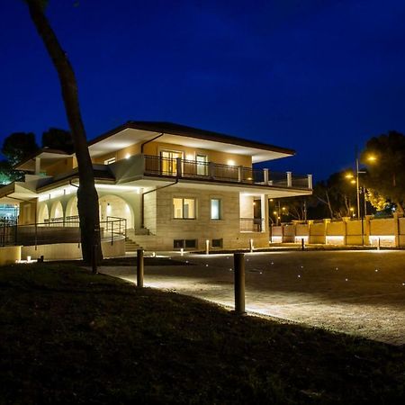 Aurum Suites Pescara Exterior foto