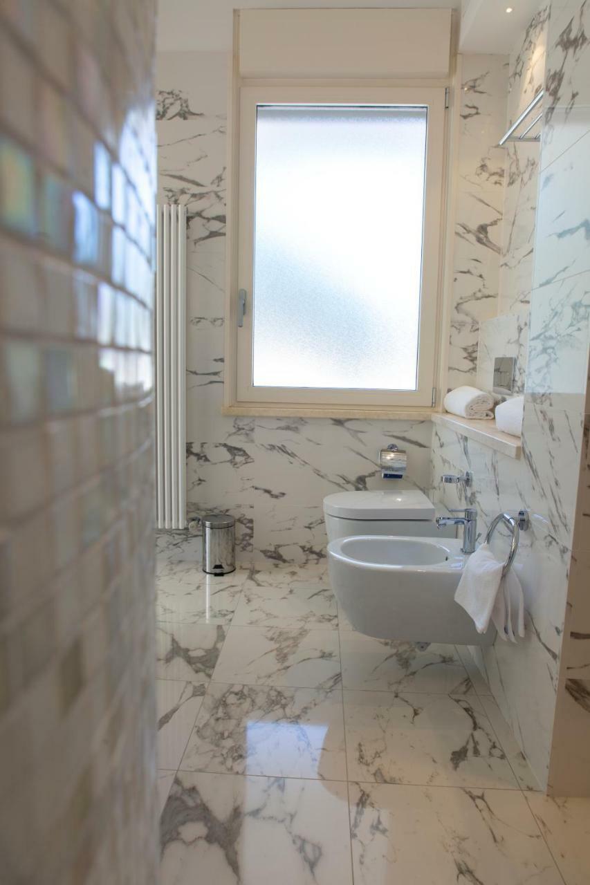 Aurum Suites Pescara Exterior foto